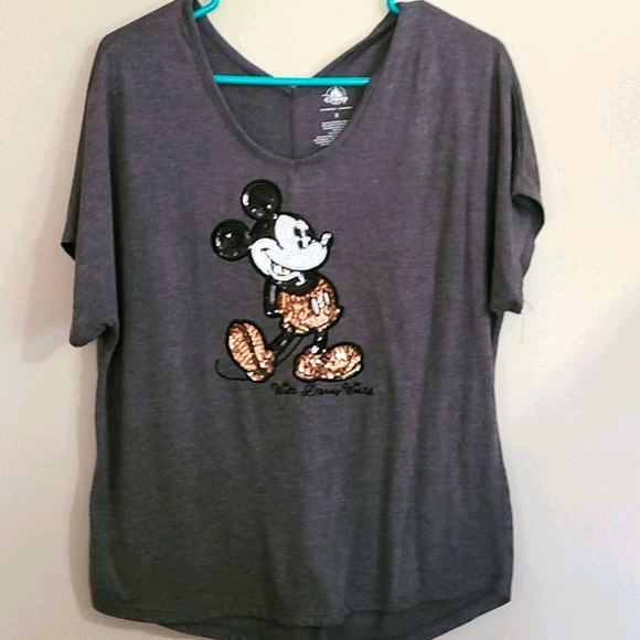 Disney Tops - EUC Bling Disney Minnie Mouse Shirt